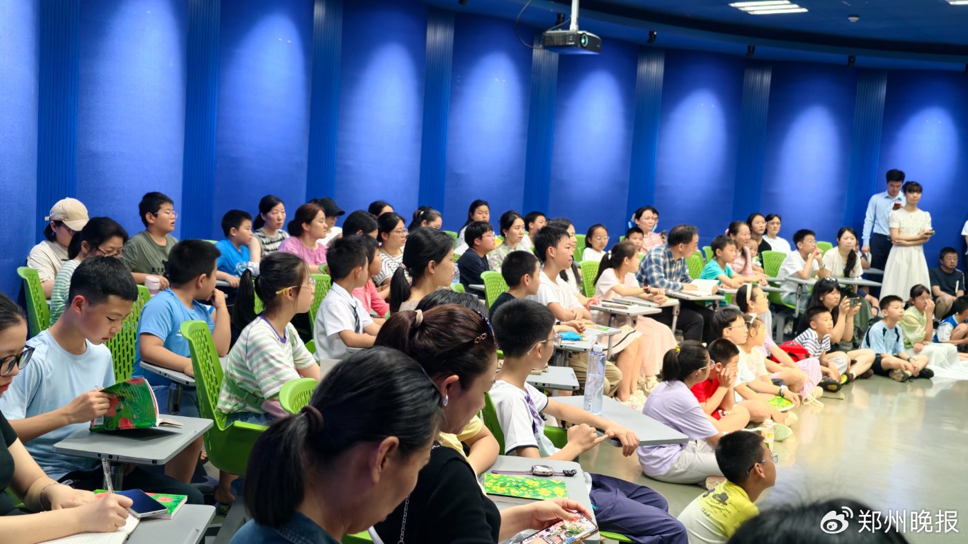 以文解诗，以物寄情｜《万物的诗词》系列新书分享会点亮诗意盛会